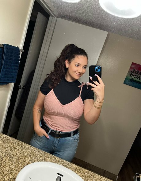 morgangallocomedy exclusive pornstar galleries