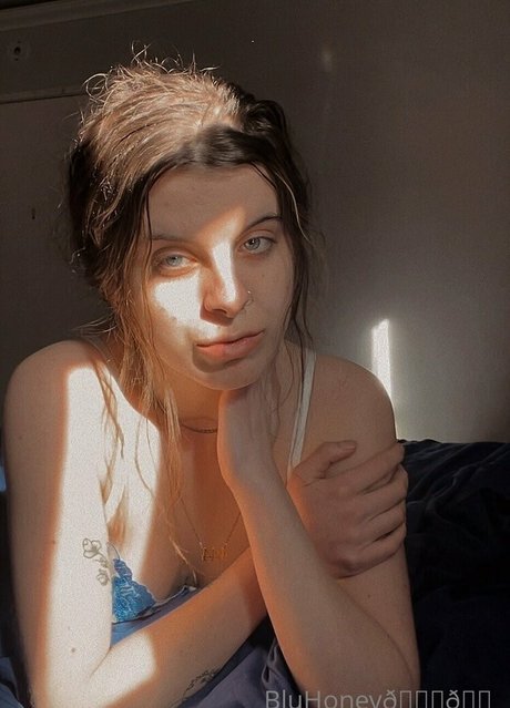 blufire999 star sexy galleries