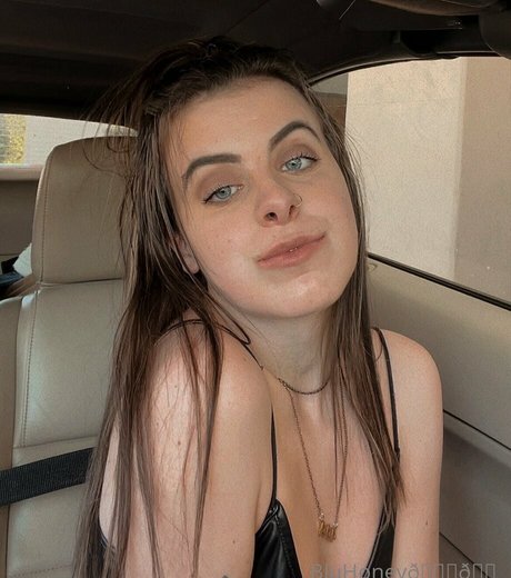 blufire999 nude pornstar archive