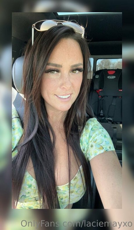 laciemayxo adult model photos