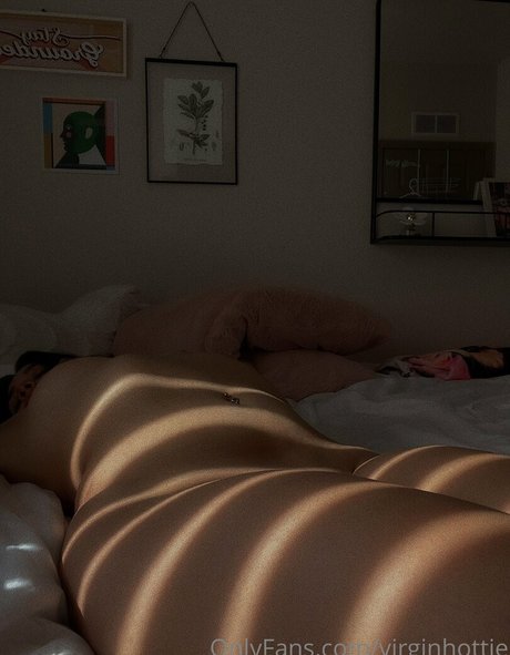 latinafaery model photos