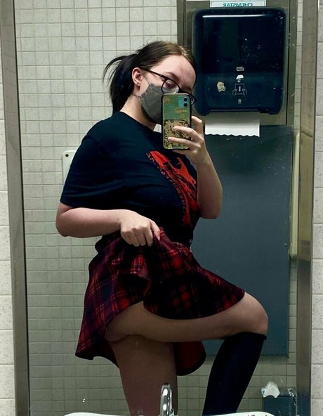 faintofart pornstar pic