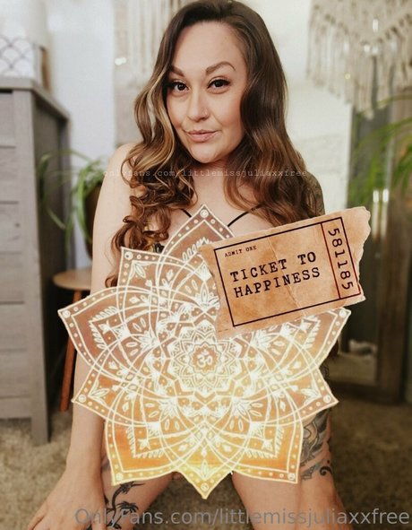 littlemissjuliaxxfree nice actress picture