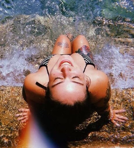 Francesca Vicari hd pornstar images