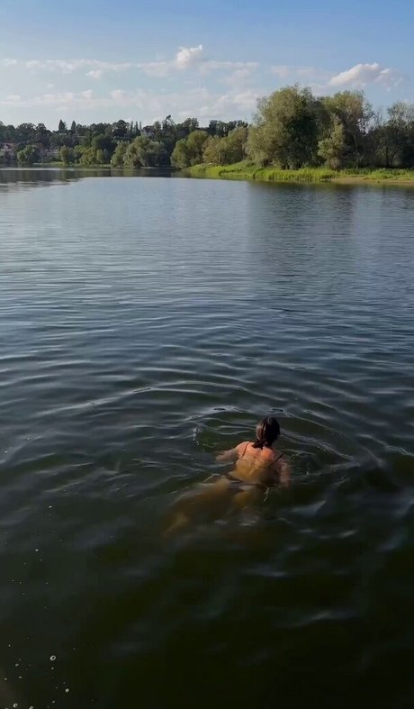 Shanti Tan adult actress pics