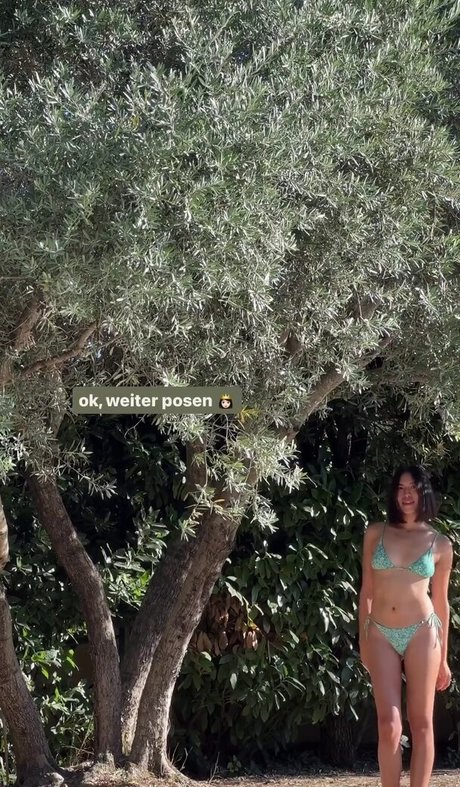 Shanti Tan model nude gallery