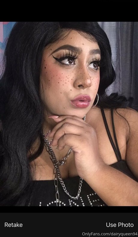 dairyqueen94 naked model photos