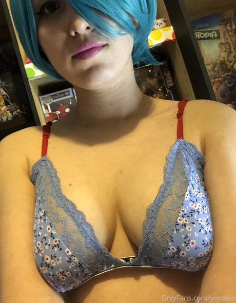 yoyolen nude star archive