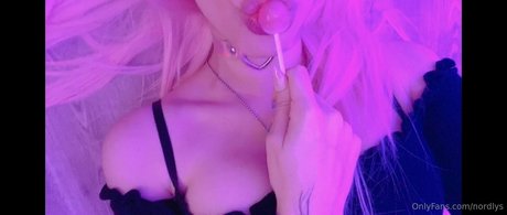 nordlys model nice picture