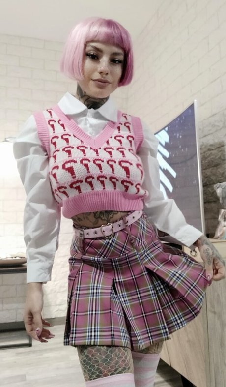 pinksuicide free model pics