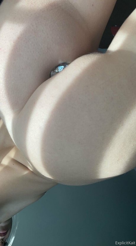 queennkaitlynn model high quality photo