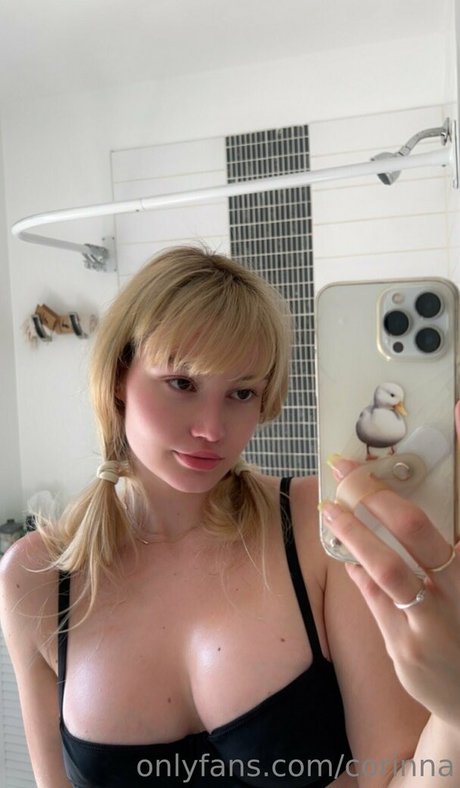 corinna star erotic images