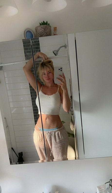 corinna model galleries