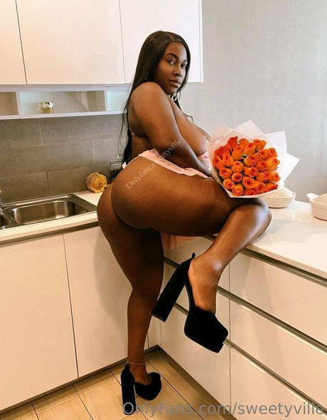 sweetyville model photos