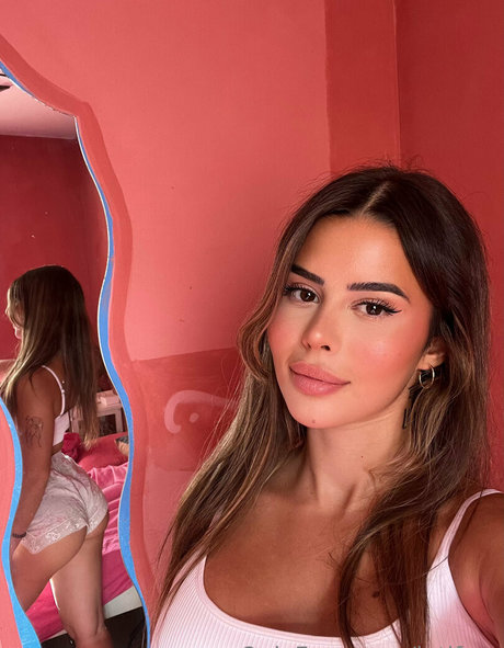 Frenchyleti star exclusive gallery