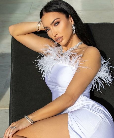 bre tiesi star exclusive pictures