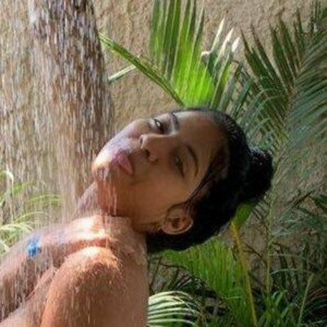 mature squirt onlyfans free naked image