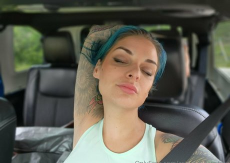 aria wanders free naked actress img