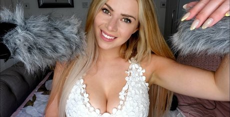 hot mature onlyfans sexy nude pic