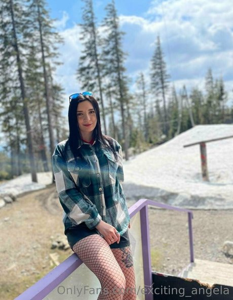 evelinaqueen hot actress images