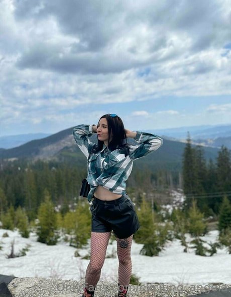 evelinaqueen sexy pornstar images