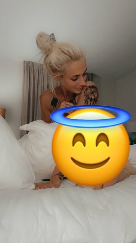 theonlybarbi2 model sex gallery