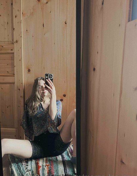 margo leevony best actress images