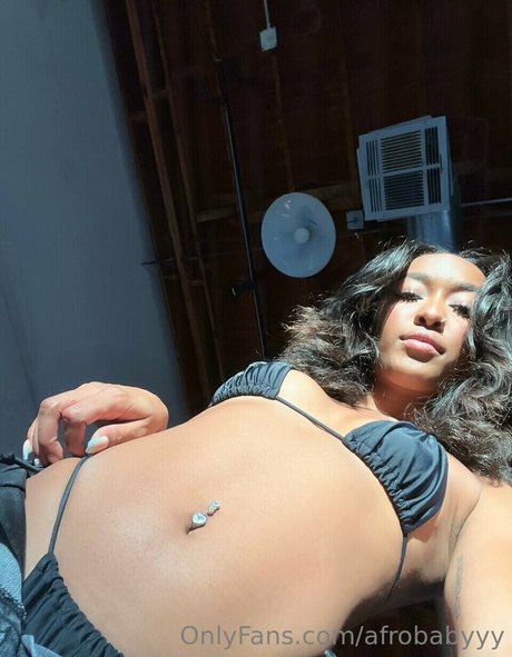 pretty ebony onlyfans free photos