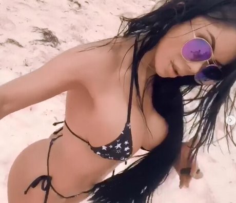 Mara Gomez hd model pictures