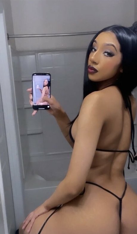 Sadgalkate nude actress photos