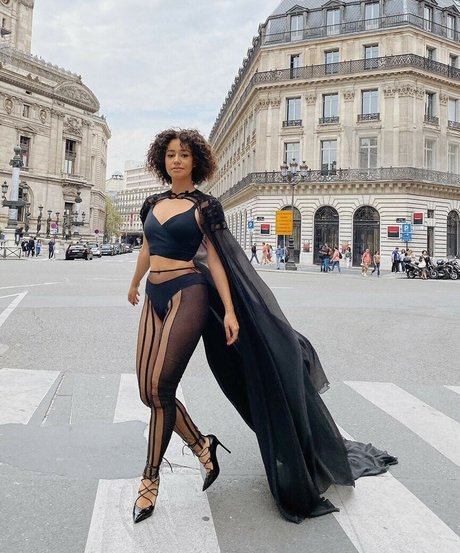 Lena Situations art star pic