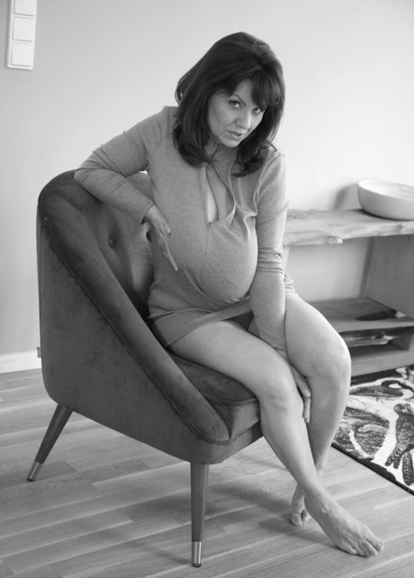 skinny shemale onlyfans top photo