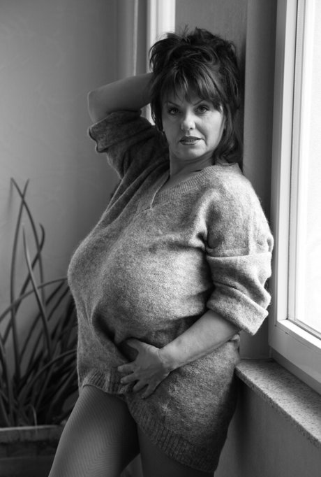 Milena Velba sex pornstar gallery