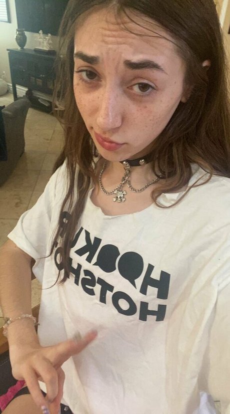 Tiana Blow top pornstar galleries