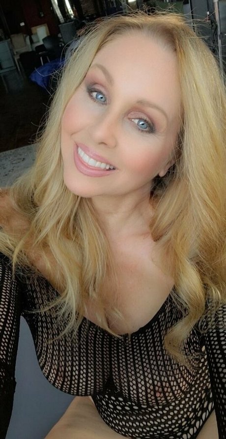 TheRealJuliaAnn pornographic actress image