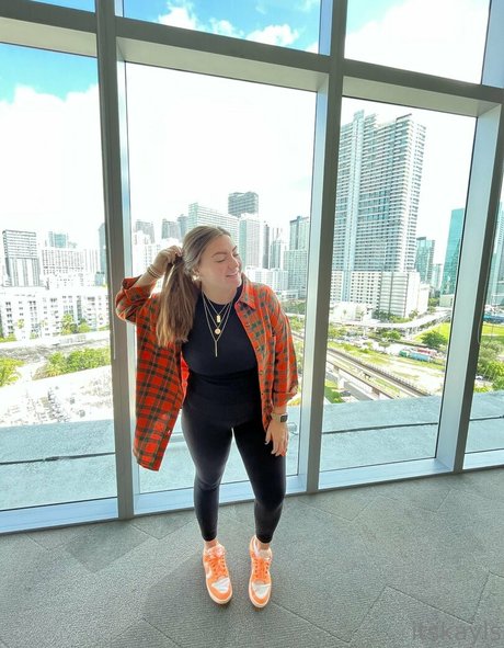 itskayls nudes star image