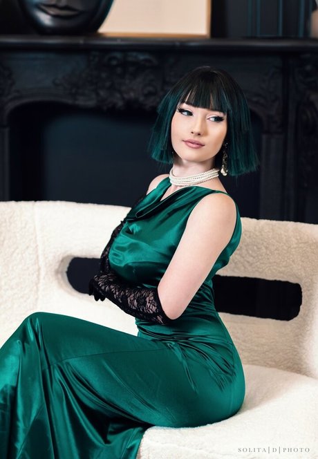 Chameleah nudes actress photo