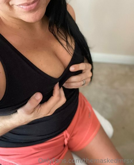 themaskedmrsx hot star images