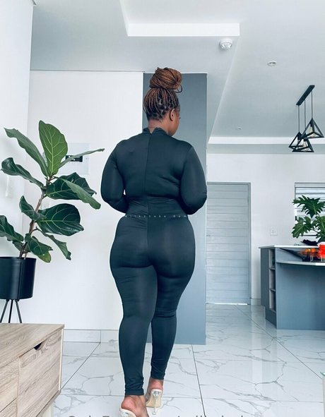 bodybuilder nude onlyfans free nude picture