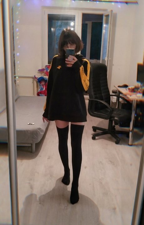 OwlLit pornstar naked picture