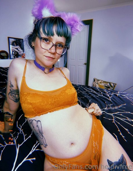 heidivfree model nude images