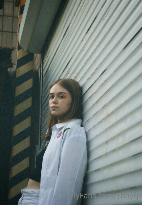 ynayrp naked pornstar images