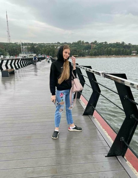 vladaberry pornographic model images