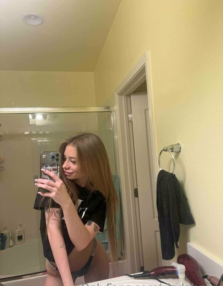 vladaberry perfect model photo