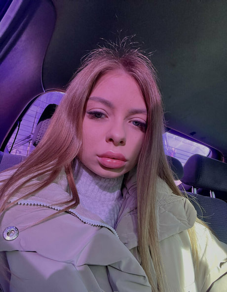 vladaberry star nudes pic