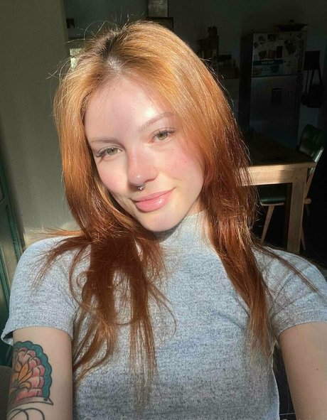 mariposssa vip naked star pictures