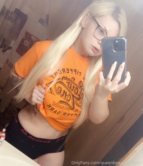 queenbeeautiful2021 high quality actress galleries