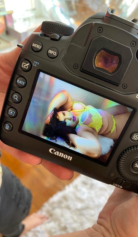 breast milk onlyfans sex pic