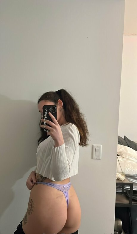 allyken erotic star photos