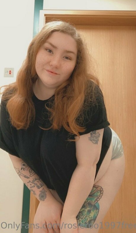 rosieblossomfree exclusive pornstar picture